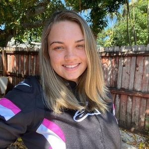 Meet your Posher, Valaree